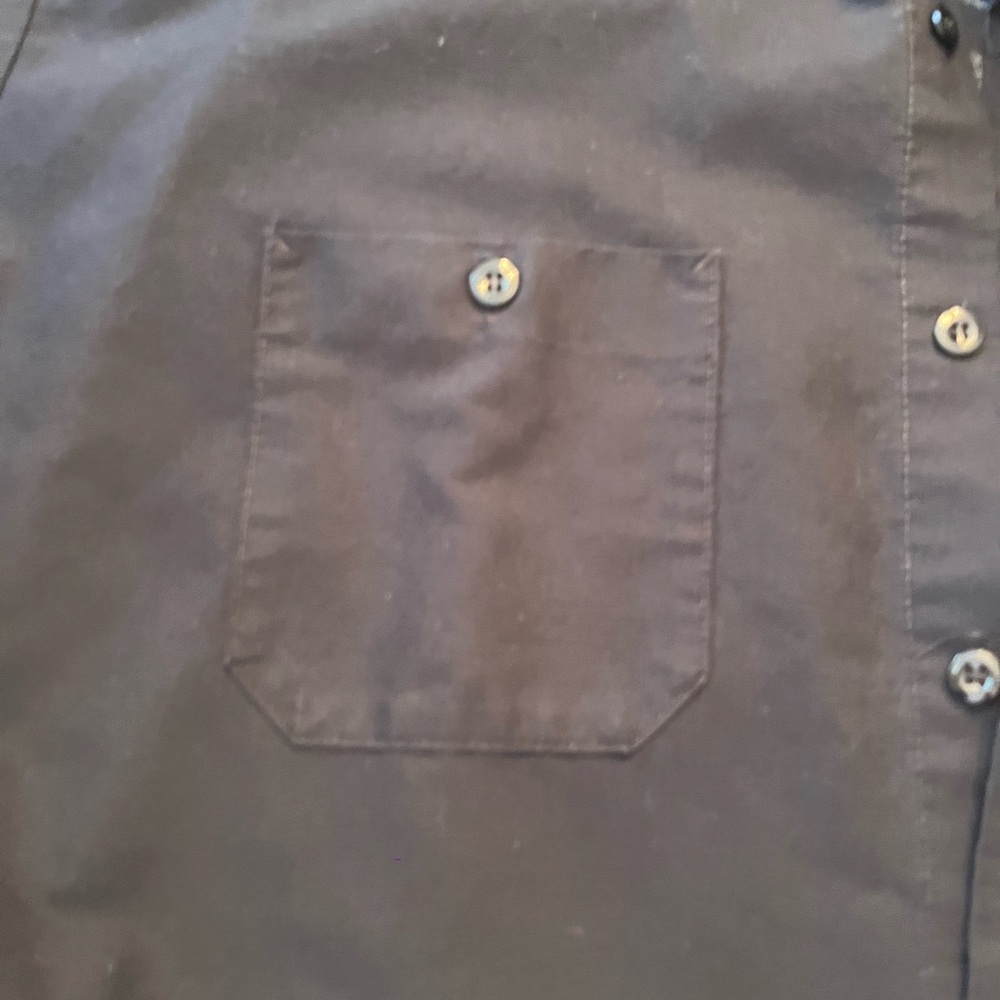 Red Kap brand short sleeve button down shirt Footballs most notorious fans EUC - Picture 6 of 9